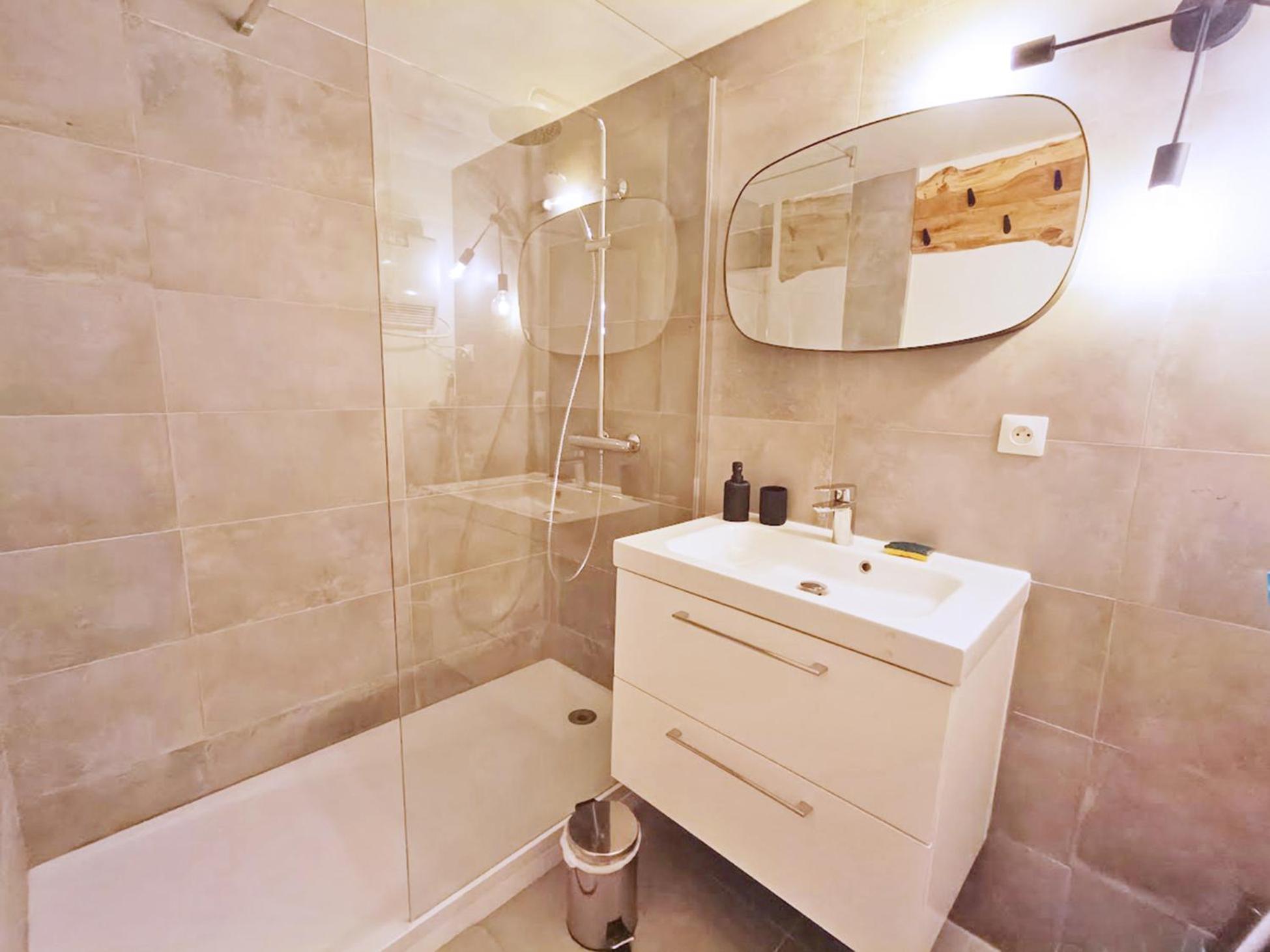 Bagnères-de-Luchon Le Nid De Juliette, T3 Duplex, Parking, Cave 아파트 외부 사진